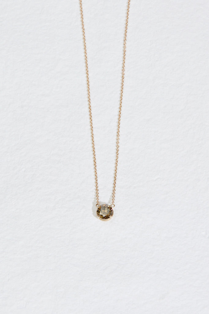 gold necklace with round mocha diamond