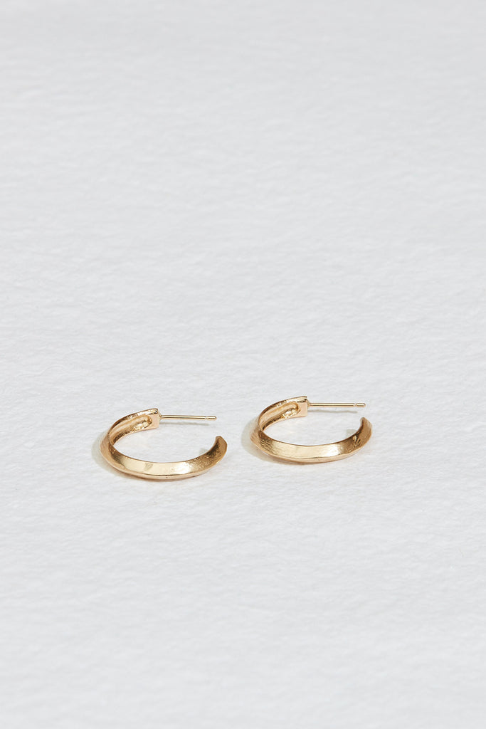 gold knife edge cut hoop earrings