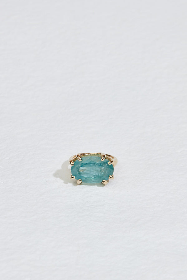 gold textured 8 prong ring with moss aquamarine