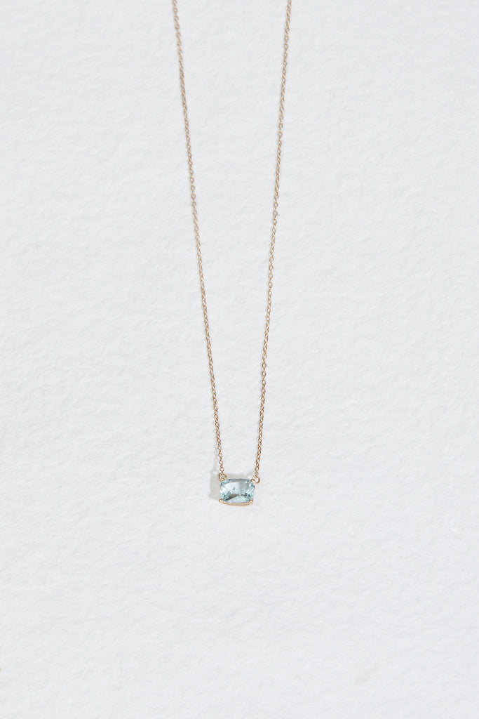 Cushion Cut 1.32 ctw VS2 Clarity, G Color Diamond 14kt White Gold Halo  Necklace | Costco