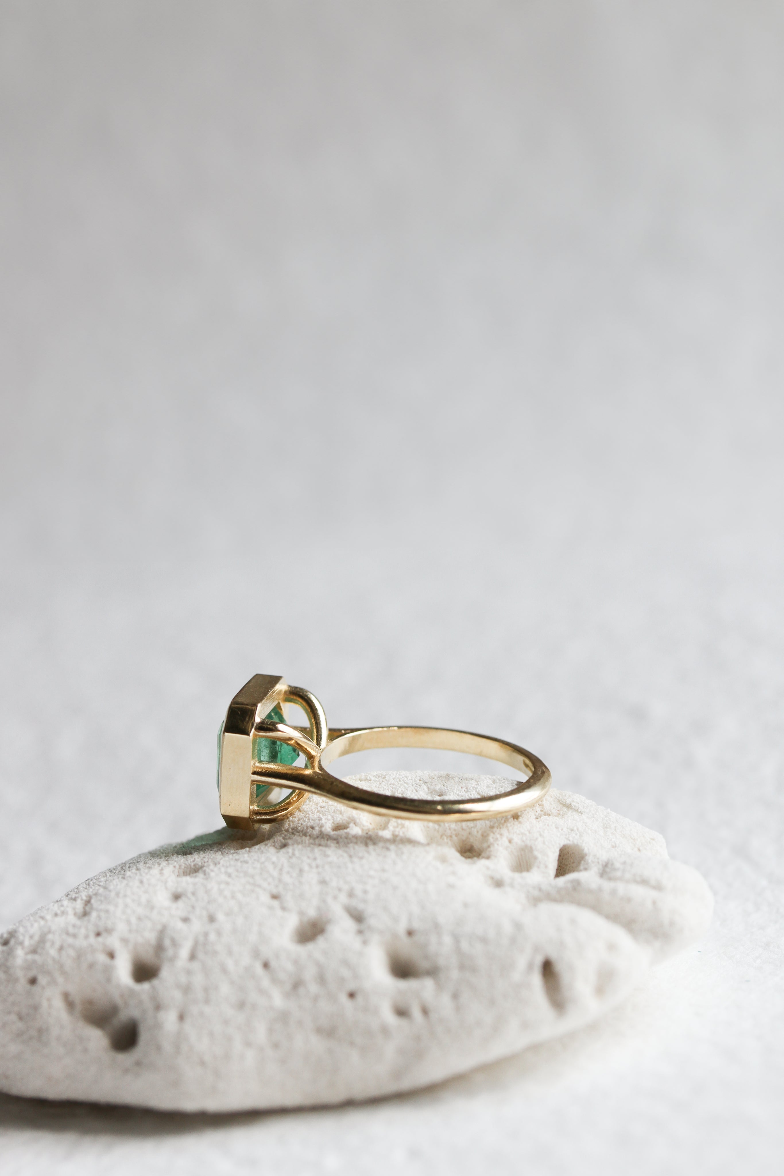 JP OPEN BEZEL SET COLOMBIAN EMERALD RING | Jane Pope Jewelry