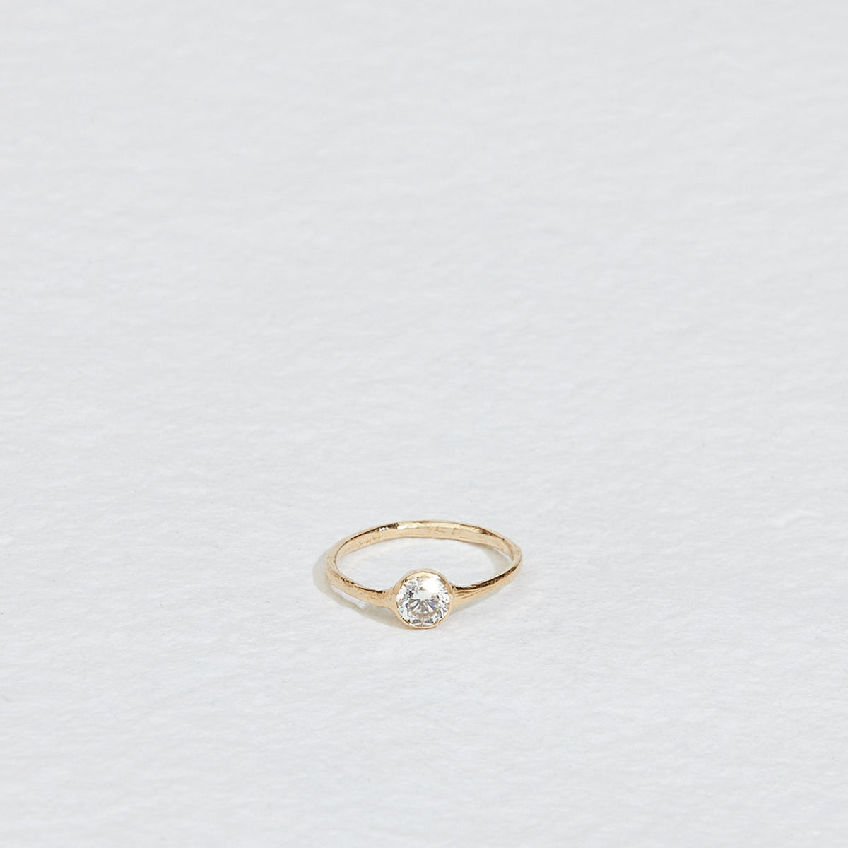 お気にいる BEZELSETWHITEDIAMONDRING-. アクセサリー